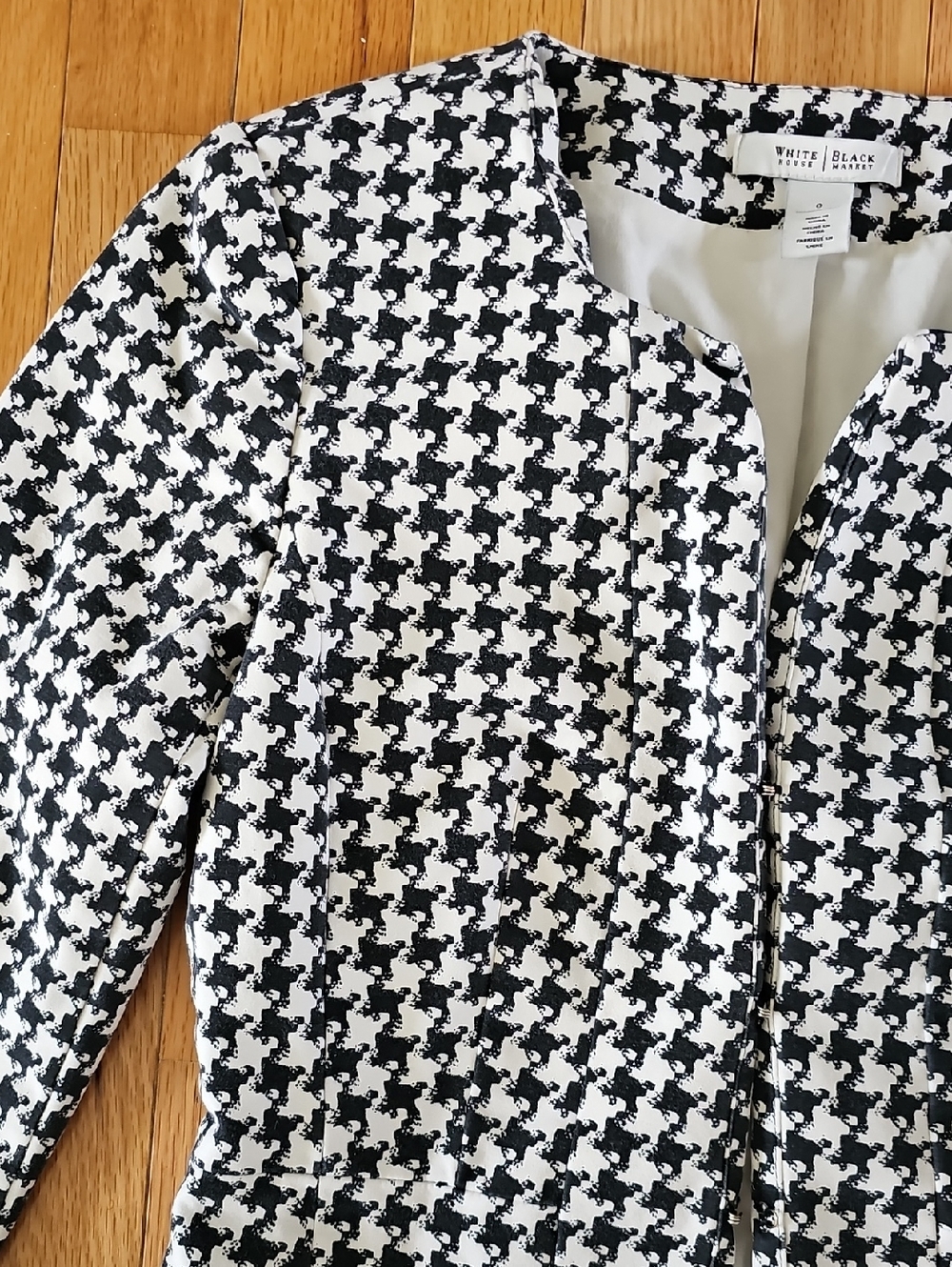 White House Black Market Black and White Houndstooth Suit Skirt - Picture 4 of 11